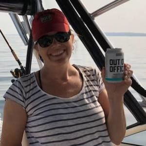 Meet your Posher, Joy